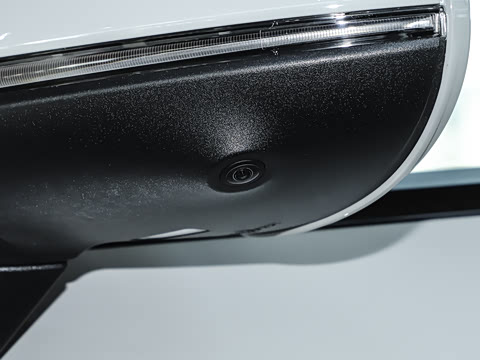 2025�� Cayenne 3.0T