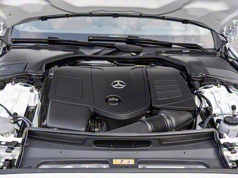 2025�� �Ŀ� C 260 L �ҹ�˶���