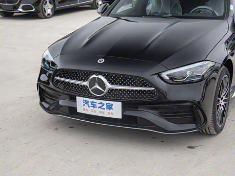 2025�� �Ŀ� C 260 L �˶���