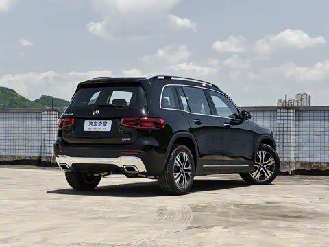 2025�� GLB 220 ������