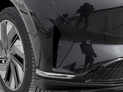 2025�� 210Ultra���̰� 6��