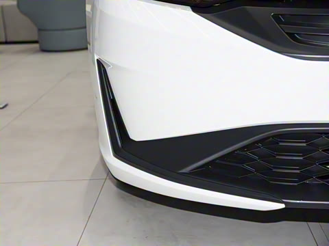 2025�� 240TURBO CVT�Ƽ���