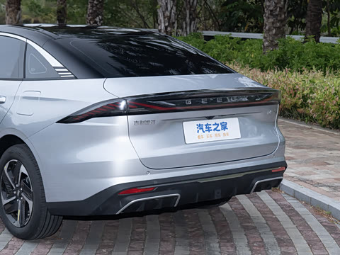 2025�� EM-i 140km ̽��+��