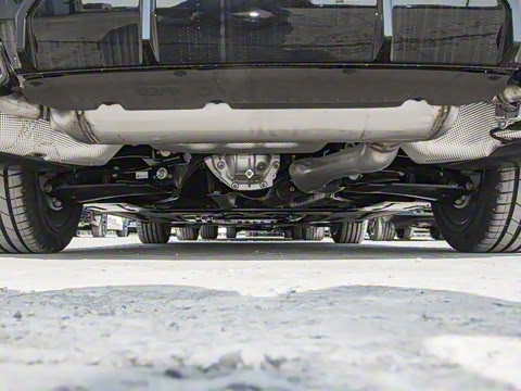 2025�� 330i M�˶���ҹ��װ