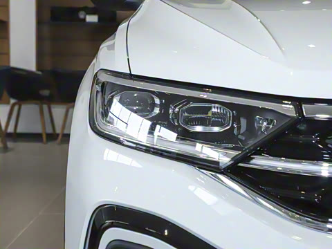 2025�� �Ŀ�� 300TSI DSG�����ǹ��