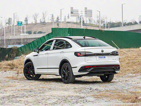 2024�� 330TSI �����콢��