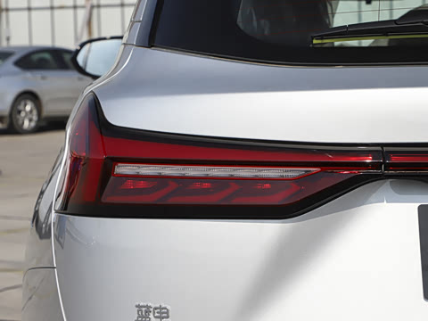 2025�� 165km ���������ж��ư� 7��