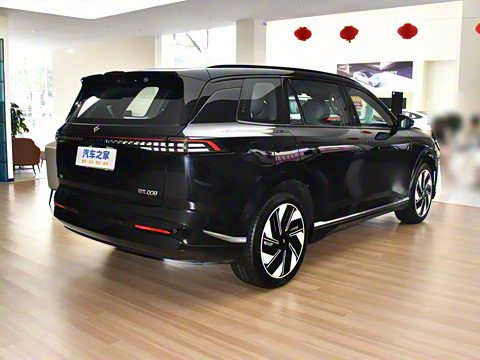 2025�� 636Max���Ȱ� 6��