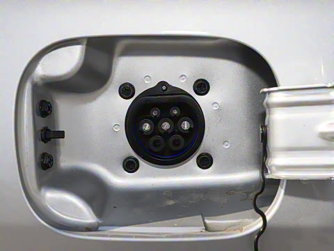 2025�� 165km ���������ж��ư� 7��