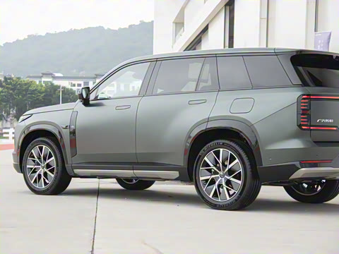 2025�� 180km Ultra ���������״��