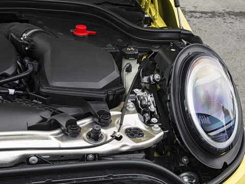 2025�� JOHN COOPER WORKS