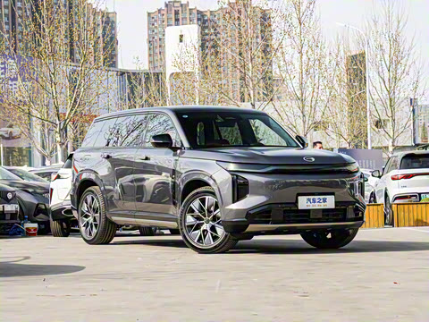 2025�� 180km Ultra ������