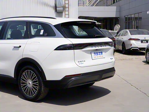 2025�� 120 ���������콢�� 5�� �������