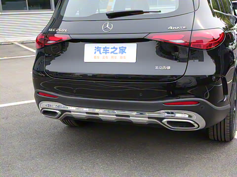 2024�� GLC 260 L 4MATIC ������ 7��