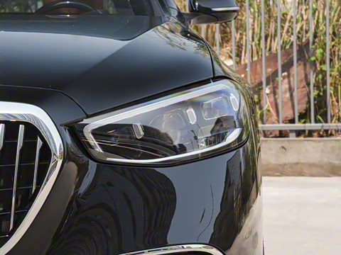 2025�� �Ŀ� S 480 4MATIC