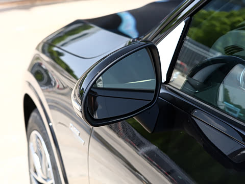 2024�� AMG GLC 43 4MATIC ����SUV