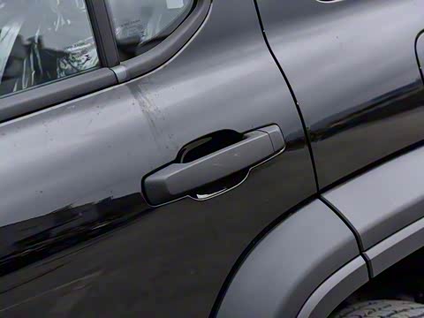 2025�� 2.0T ������