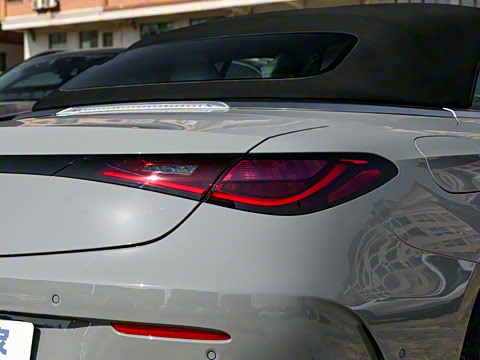 2025�� CLE 260 ������ܳ�