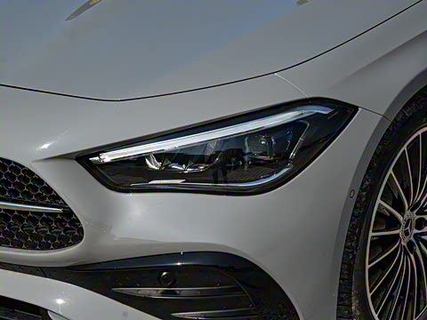 2025�� CLE 260 ������ܳ�