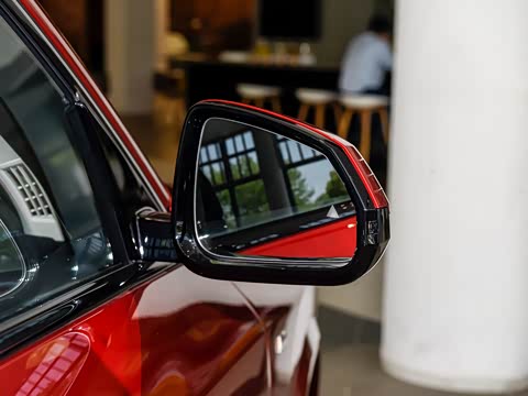 2024�� xDrive25i M�˶���ҹ��װ