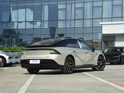 2025�� �������� Max �콢��