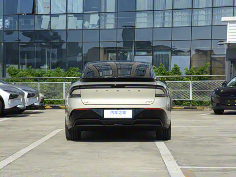 2025�� �������� Max �콢��