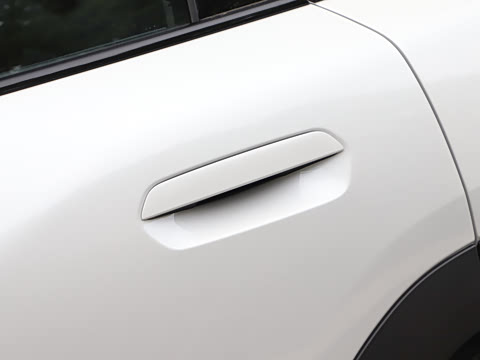 2024�� E ������