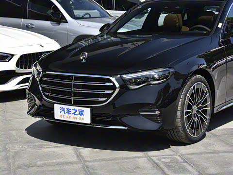 2025�� �Ŀ� E 300 L �����