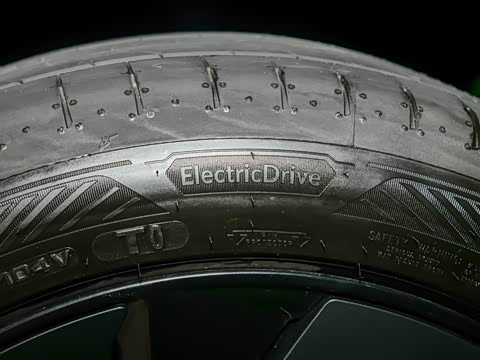 2025�� ����������