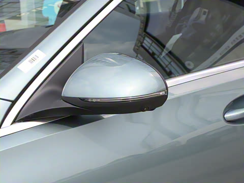 2025�� �Ŀ� C 260 L �˶���