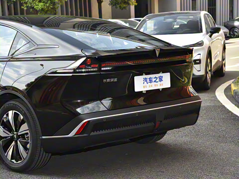 2025�� �Ŀ� ���羫Ӣ��