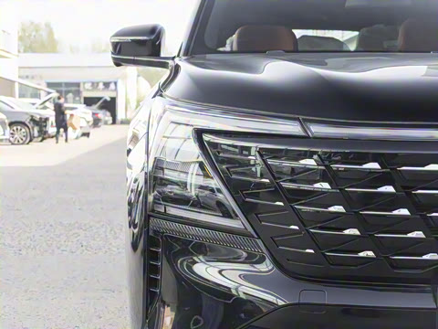 2025�� ���Ĵ� UItra 2.0T ������ �ǻ۾�����