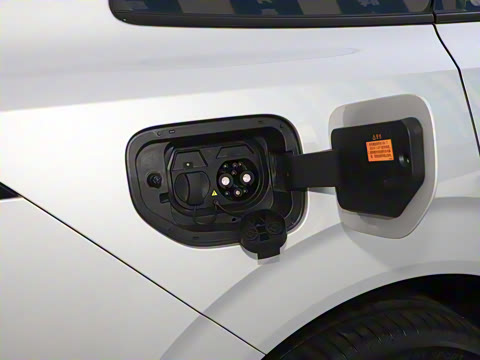 2025�� 636Max���Ȱ� 5��