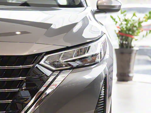 2025�� 1.6L CVT���İ�