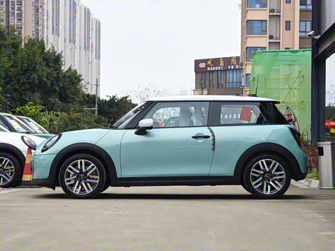 2025�� 1.5T COOPER ������