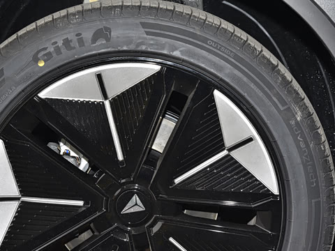 2025�� �����˶���