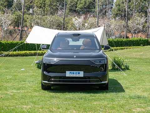 2025�� ���� Ultra�� 53.4kWh 6����