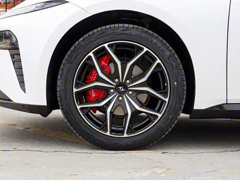 2025�� ���� 550ProѲ����