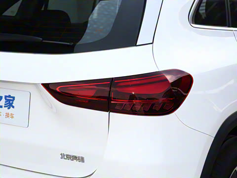 2025�� �Ŀ� GLA 220