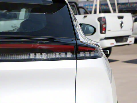 2025�� 1.5T ���а�