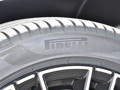 2025�� �Ŀ� C 200 L �˶���