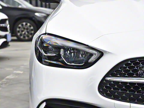 2025�� �Ŀ� C 200 L �˶���