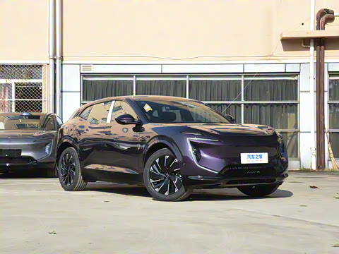 2024�� Pro+���̰�