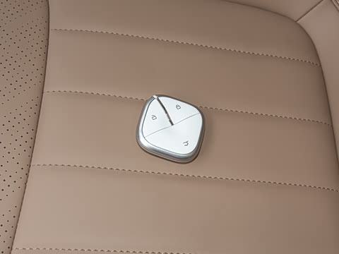 2025�� 410km ��Ϭ������