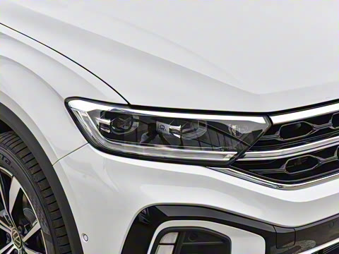 2025�� �Ŀ� 300TSI DSG�����ǹ��