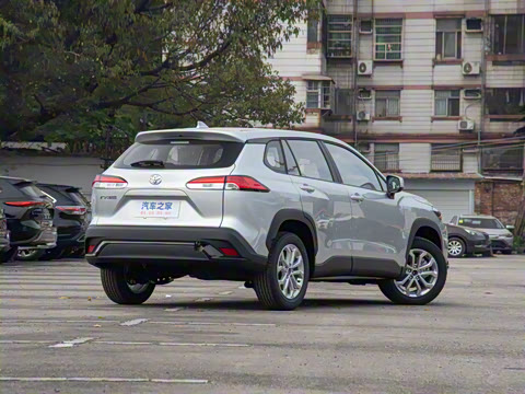 2024�� 2.0L CVT����plus��