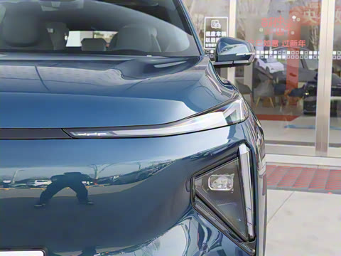 2025�� EM-i 115km ̽��+��