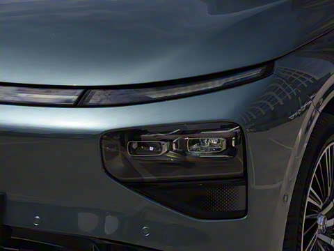 2025�� 680 ������������ Max