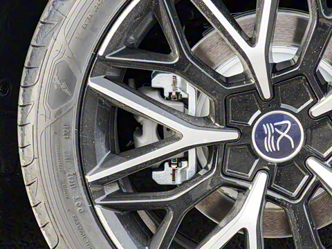 2025�� DM-i �Ǽݰ� 125KM������