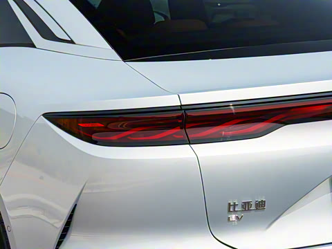 2025�� EV 701KM�����״�������